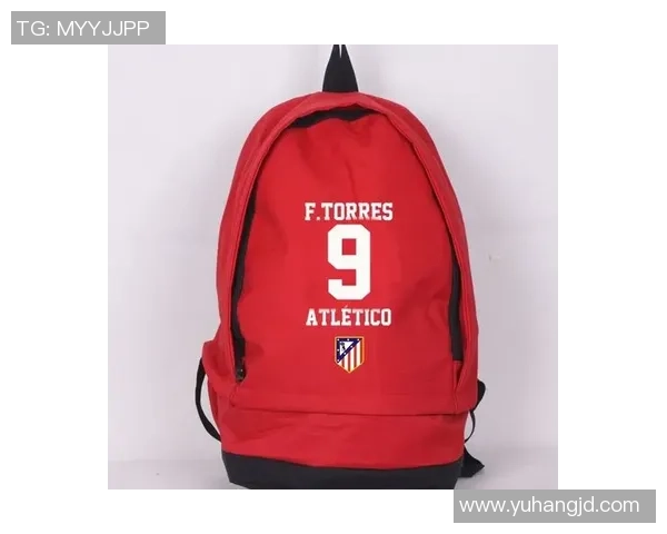 足球球星专用训练背包设计与实用性分析助力运动员提升竞技水平