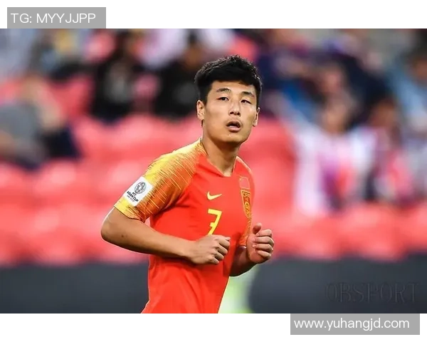 中国足球球星崛起之路：从年轻才俊到国际赛场的精彩表现与挑战