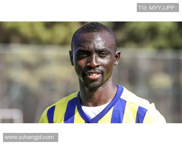 足球史上十大最著名乌龙球球员盘点与精彩瞬间回顾